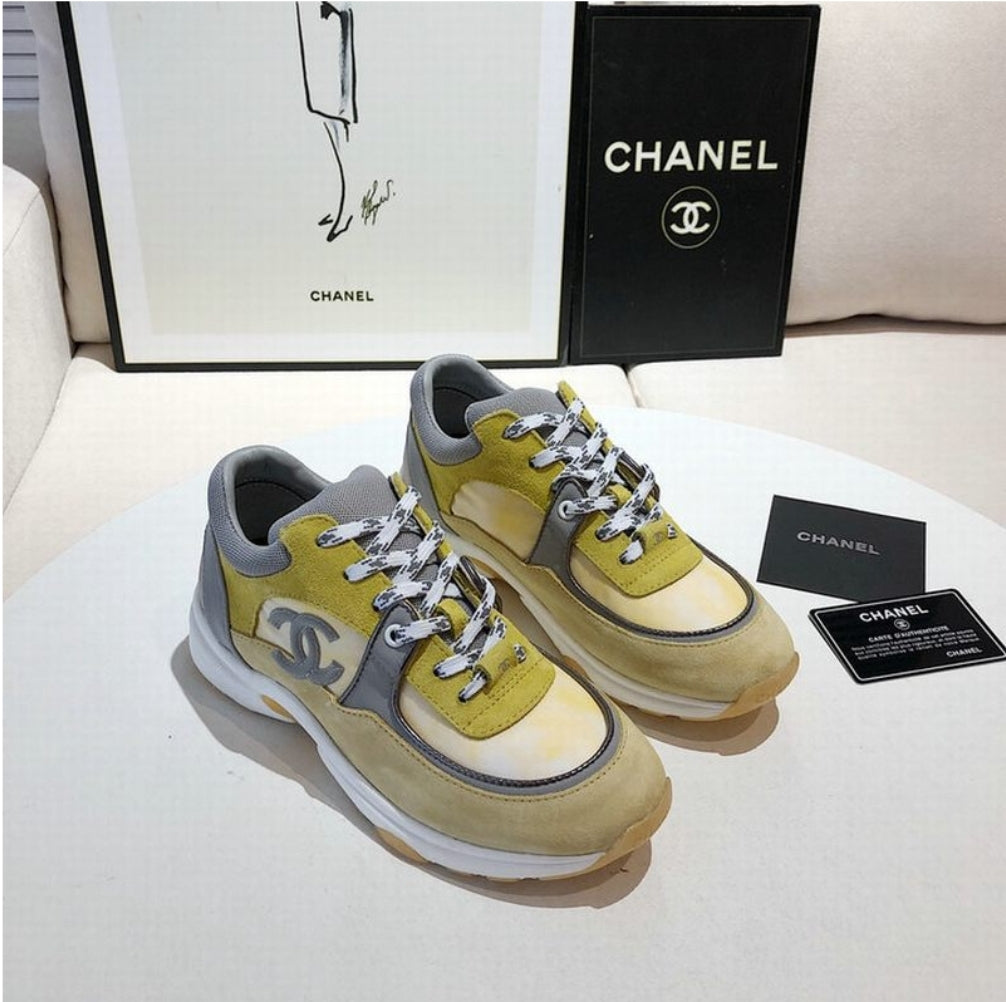 Les baskets sneakers Chanel incarnent un style emblématique et un luxe français.
leur design élégant.pas cher.le moins cher.