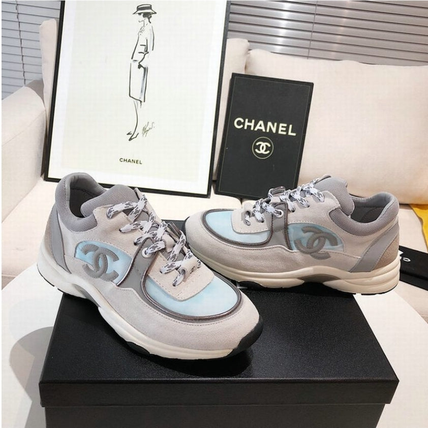 Les baskets sneakers Chanel incarnent un style emblématique et un luxe français.
leur design élégant.pas cher.le moins cher.