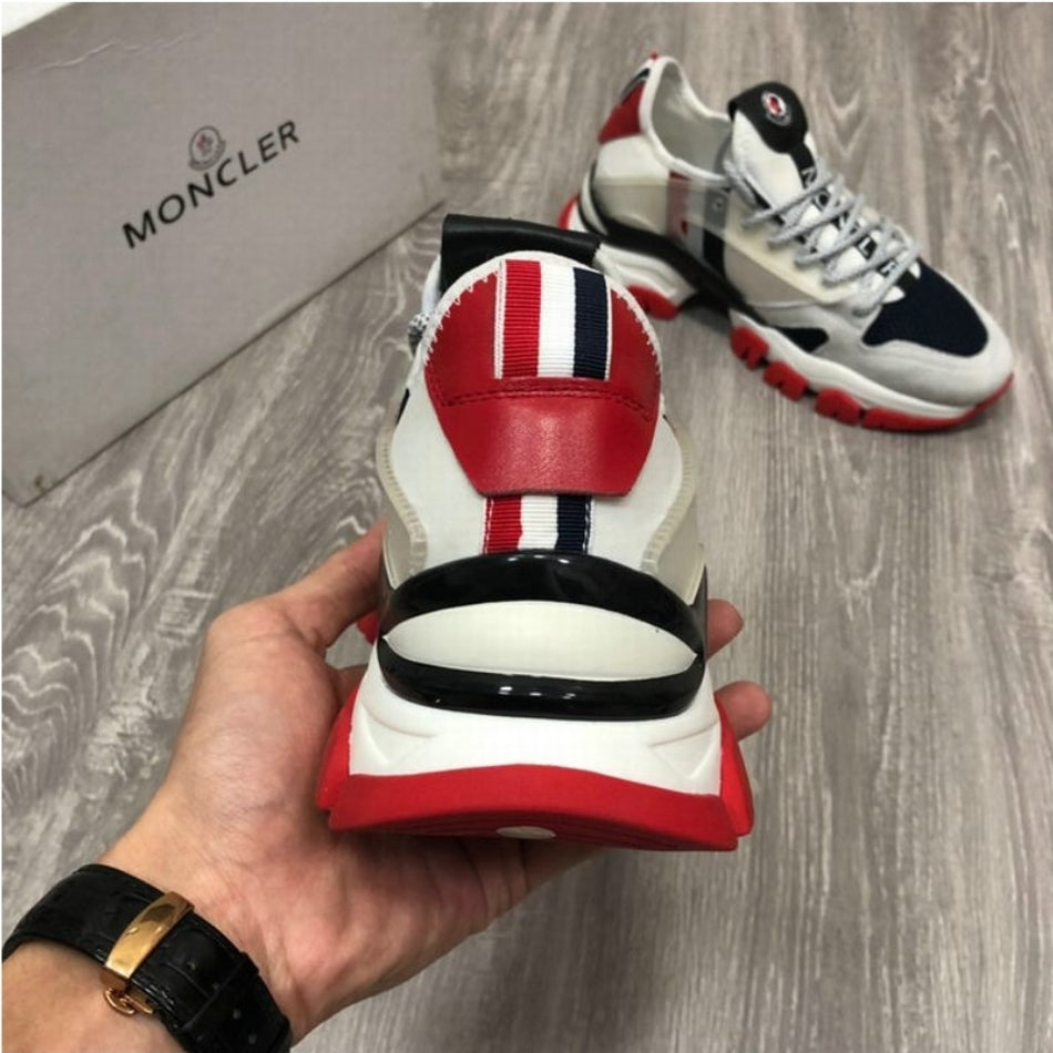 Les baskets sneakers Moncler combinent style sophistiqué et performance haut de gamme.
leur design élégant.pas cher.le moins cher.