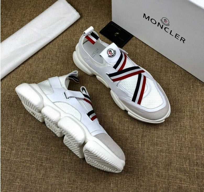 Les baskets sneakers Moncler combinent style sophistiqué et performance haut de gamme.
leur design élégant.pas cher.le moins cher.