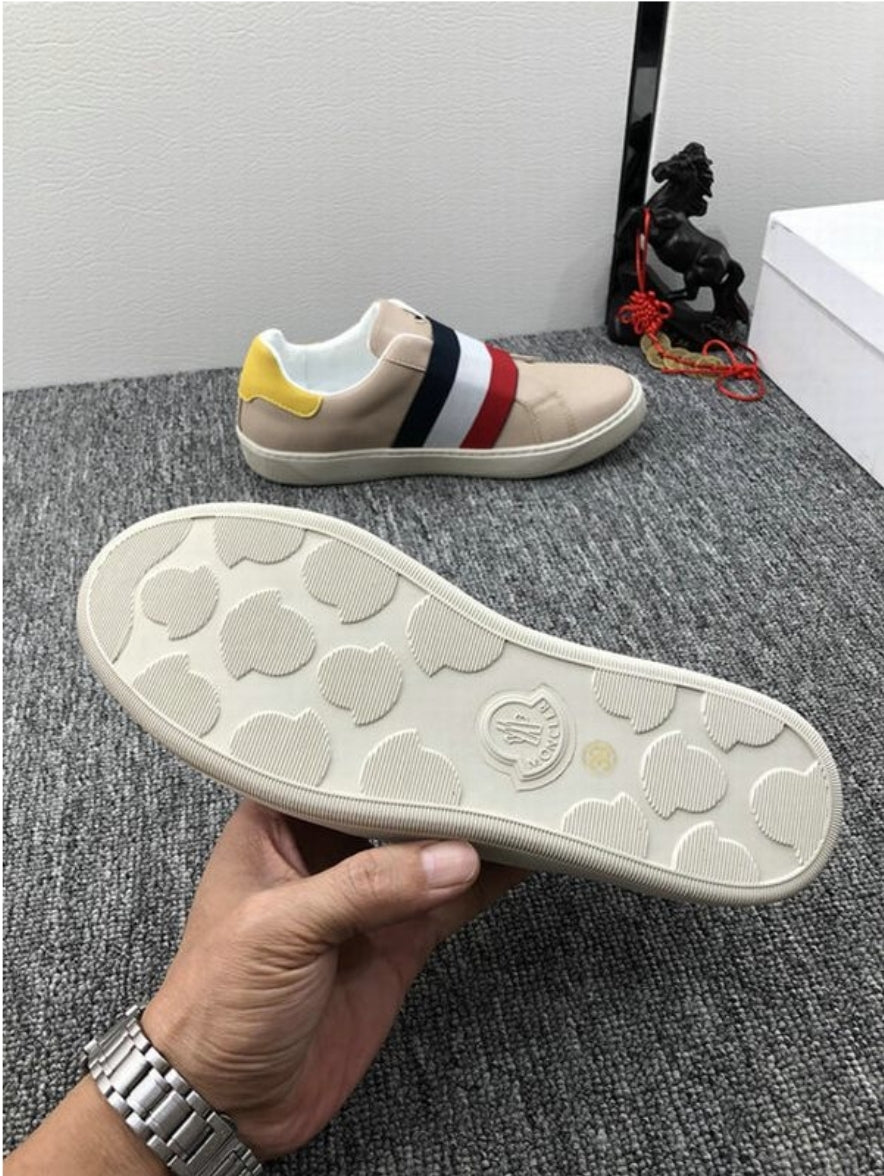 Les baskets sneakers Moncler combinent style sophistiqué et performance haut de gamme.
leur design élégant.pas cher.le moins cher.