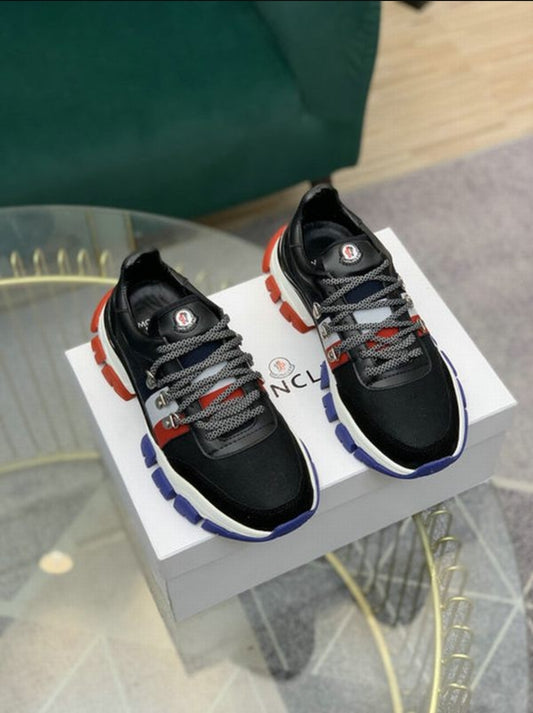 Les baskets sneakers Moncler combinent style sophistiqué et performance haut de gamme.
 leur design élégant.pas cher.le moins cher.