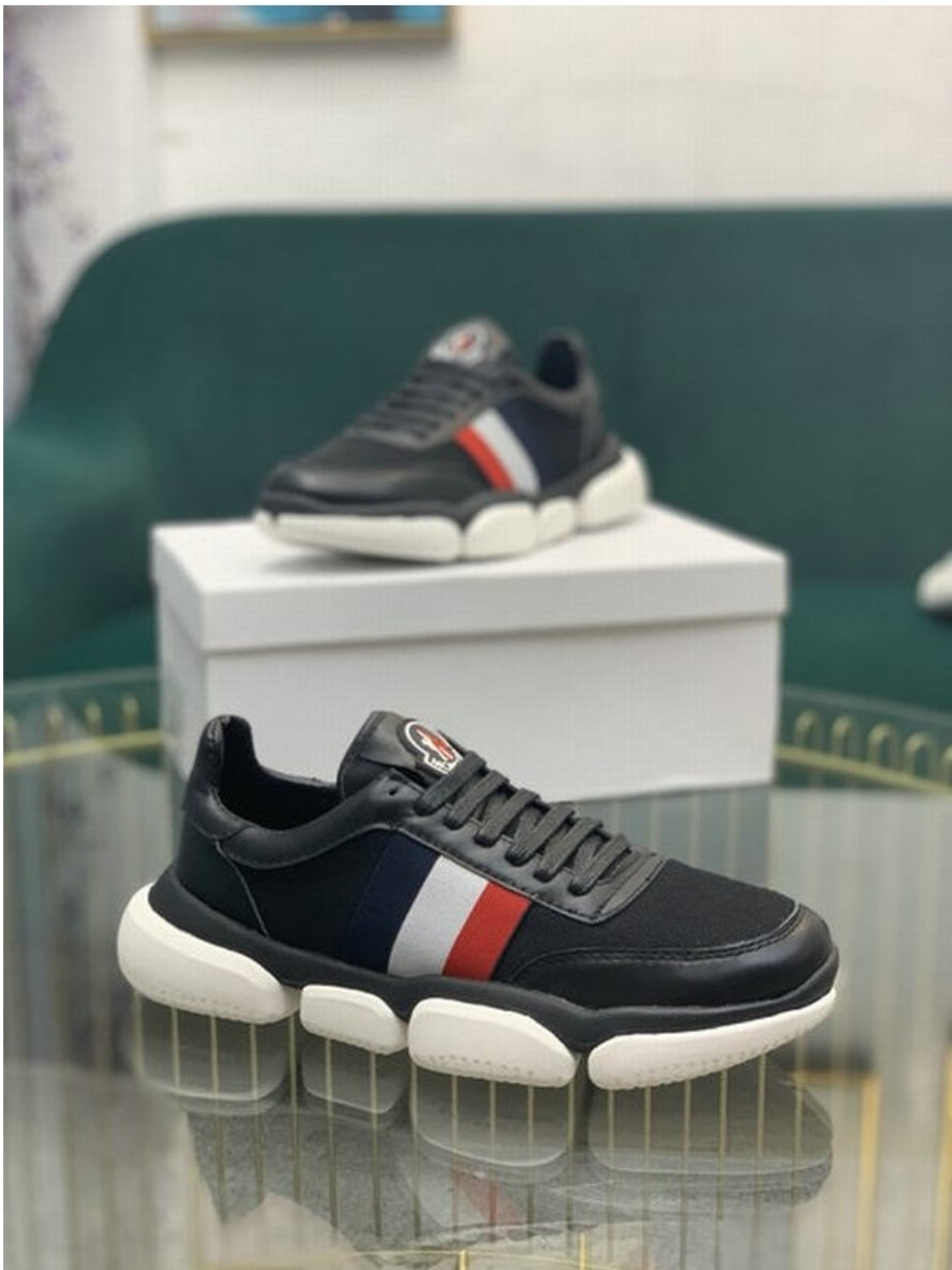 Les baskets sneakers Moncler combinent style sophistiqué et performance haut de gamme.
leur design élégant.pas cher.le moins cher.