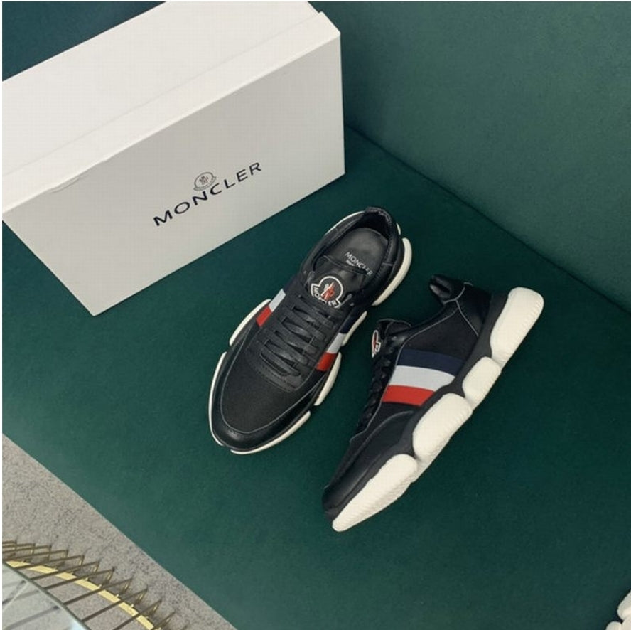 Les baskets sneakers Moncler combinent style sophistiqué et performance haut de gamme.
leur design élégant.pas cher.le moins cher.