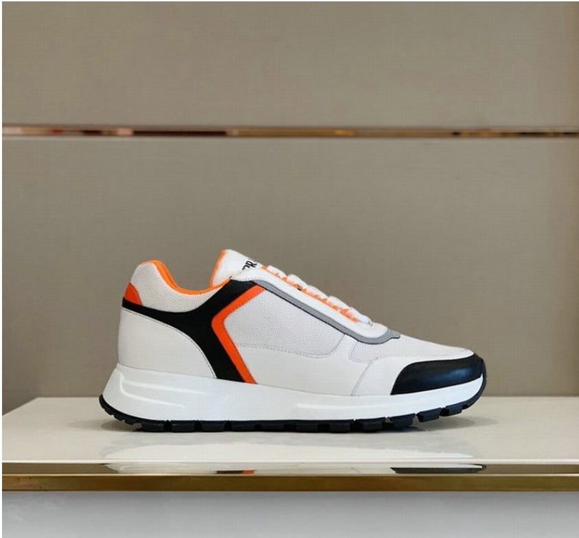 Les baskets sneakers Prada incarnent un style emblématique et un luxe italien.
leur design élégant.pas cher,le moins cher.