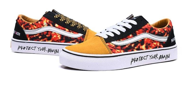 Les baskets Vans combinent style et performance. Leur design matériaux durables en font un mode. Pas cher. Le moins cher.