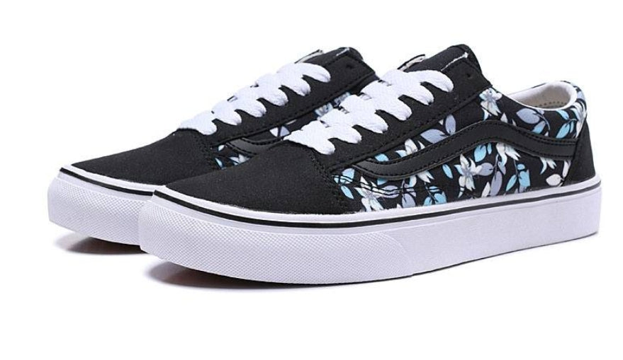 Les baskets Vans combinent style et performance. Leur design matériaux durables en font un mode. Pas cher. Le moins cher.