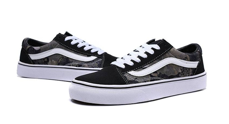Les baskets Vans combinent style et performance. Leur design matériaux durables en font un mode. Pas cher. Le moins cher.