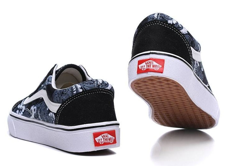 Les baskets Vans combinent style et performance. Leur design matériaux durables en font un mode. Pas cher. Le moins cher.