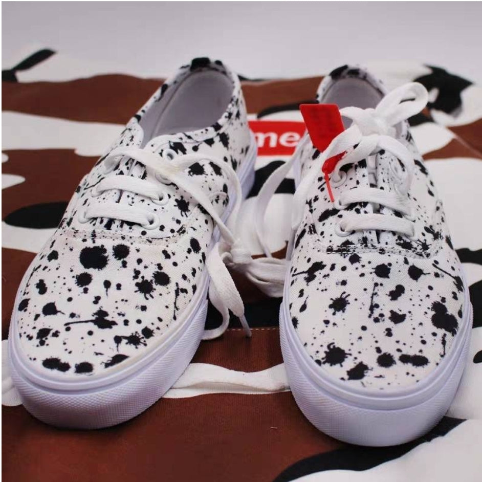Les baskets Vans combinent style et performance. Leur design matériaux durables en font un mode. Pas cher. Le moins cher.