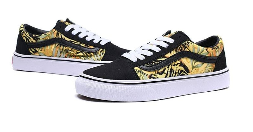 Les baskets Vans combinent style et performance. Leur design matériaux durables en font un mode. Pas cher. Le moins cher.