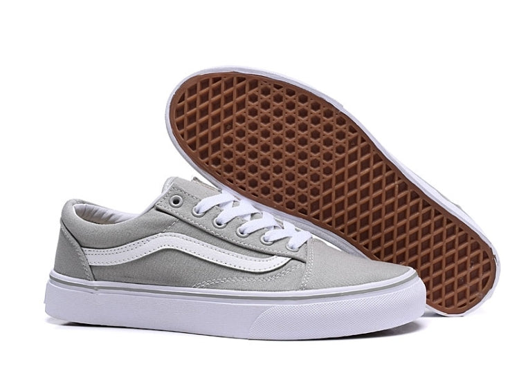 Les baskets Vans combinent style et performance. Leur design matériaux durables en font un mode. Pas cher. Le moins cher.