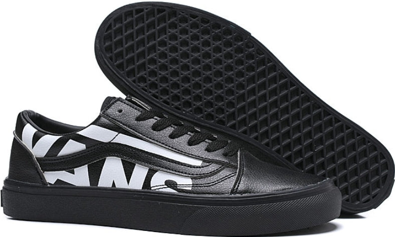 Les baskets Vans combinent style et performance. Leur design matériaux durables en font un mode. Pas cher. Le moins cher.