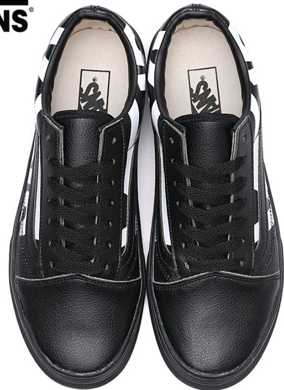 Les baskets Vans combinent style et performance. Leur design matériaux durables en font un mode. Pas cher. Le moins cher.
