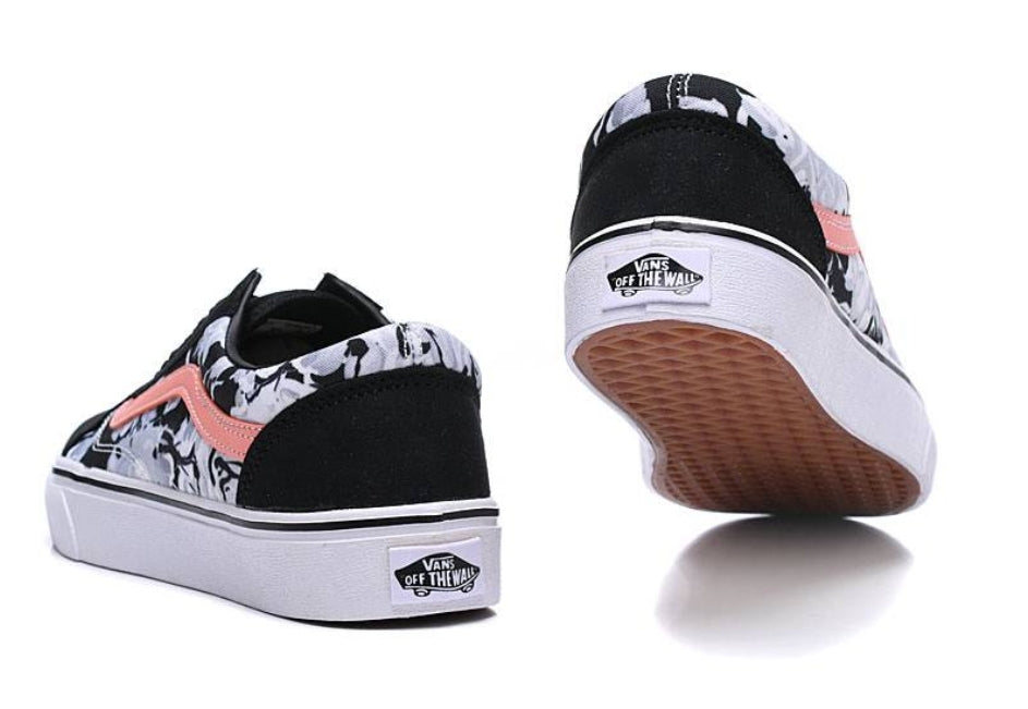 Les baskets Vans combinent style et performance. Leur design matériaux durables en font un mode. Pas cher. Le moins cher.