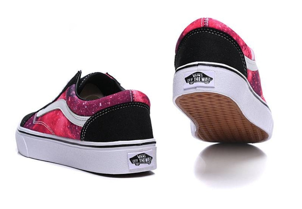 Les baskets Vans combinent parfaitement style et performance. Leur design iconique et leurs matériaux durables en font un choix populaire parmi les skateurs et les amateurs de mode. Pas cher. Le moins cher.