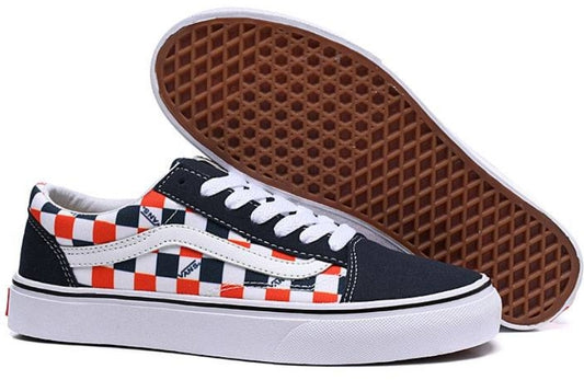 Les baskets Vans combinent parfaitement style et performance. Leur design iconique et leurs matériaux durables en font un choix populaire parmi les skateurs et les amateurs de mode. Pas cher. Le moins cher.