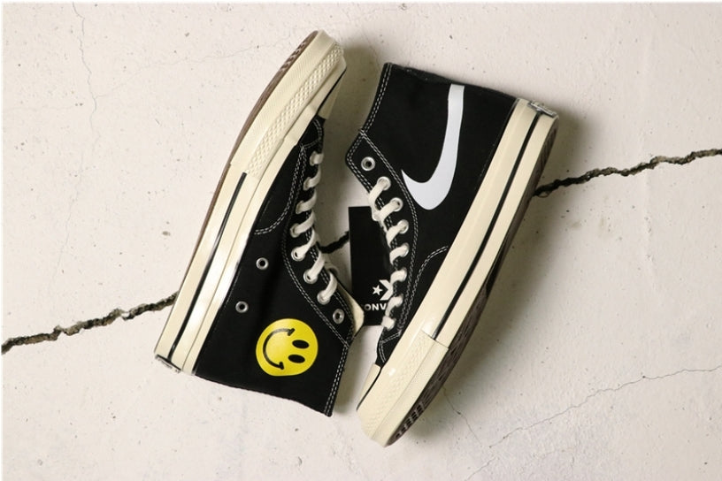 Les baskets Converse allient style intemporel et confort. Leur design emblématique avec la célèbre étoile et la silhouette classique en font un choix incontournable pour les amateurs de mode.