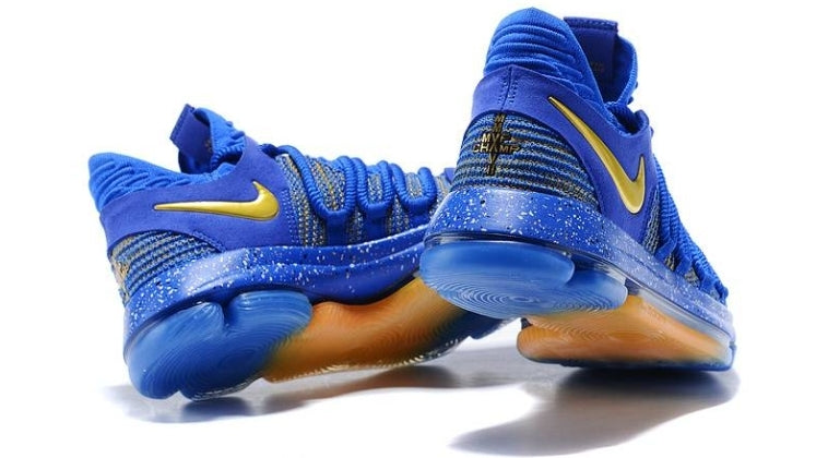 Les baskets Kevin Durant offrent un style emblématique et une performance exceptionnelle.
 design distinctif.pas cher. Le moins cher.