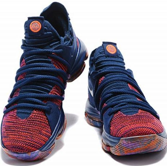 Les baskets Kevin Durant offrent un style emblématique et une performance exceptionnelle.
 design distinctif.pas cher. Le moins cher.