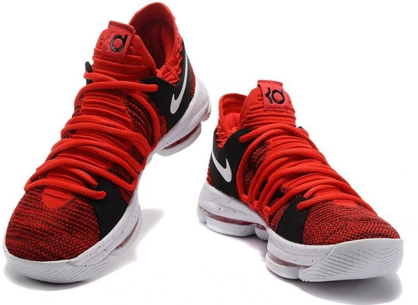 Les baskets Kevin Durant offrent un style emblématique et une performance exceptionnelle.
 design distinctif.pas cher. Le moins cher.