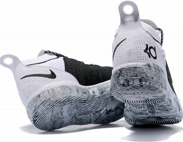 Les baskets Kevin Durant offrent un style emblématique et une performance exceptionnelle.
design distinctif.pas cher. Le moins cher.