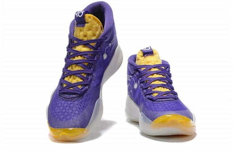 Les baskets Kevin Durant offrent un style emblématique et une performance exceptionnelle.
design distinctif.pas cher. Le moins cher.