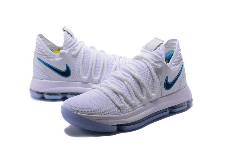 Les baskets Kevin Durant offrent un style emblématique et une performance exceptionnelle.
 design distinctif.pas cher. Le moins cher.