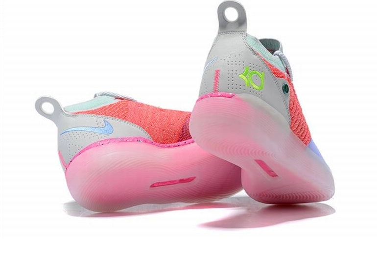 Les baskets Kevin Durant offrent un style emblématique et une performance exceptionnelle.
 design distinctif.pas cher. Le moins cher.