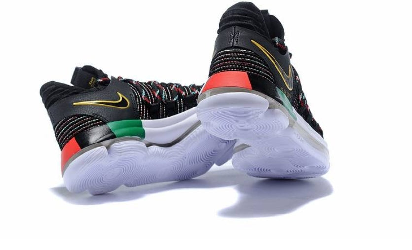 Les baskets Kevin Durant offrent un style emblématique et une performance exceptionnelle.
 design distinctif.pas cher. Le moins cher.