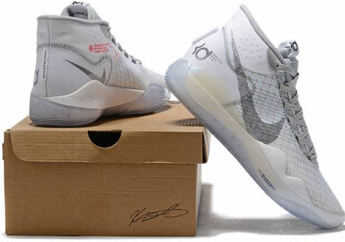 Les baskets Kevin Durant offrent un style emblématique et une performance exceptionnelle.
design distinctif.pas cher. Le moins cher.