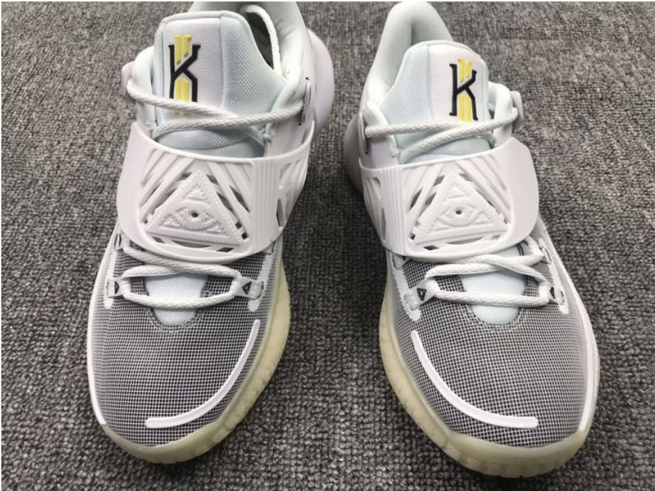 Les Basket kyrie Irving offrent un style emblématique et une performance exceptionnelle.
leur design distinctif. Pas cher . Le moins cher.