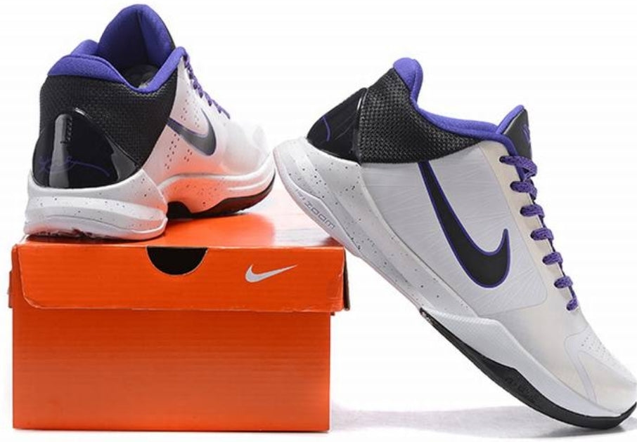 Les baskets Kobe Bryant offrent un style emblématique et une performance exceptionnelle.
leur design distinctif. Pas cher . Le moins cher.
