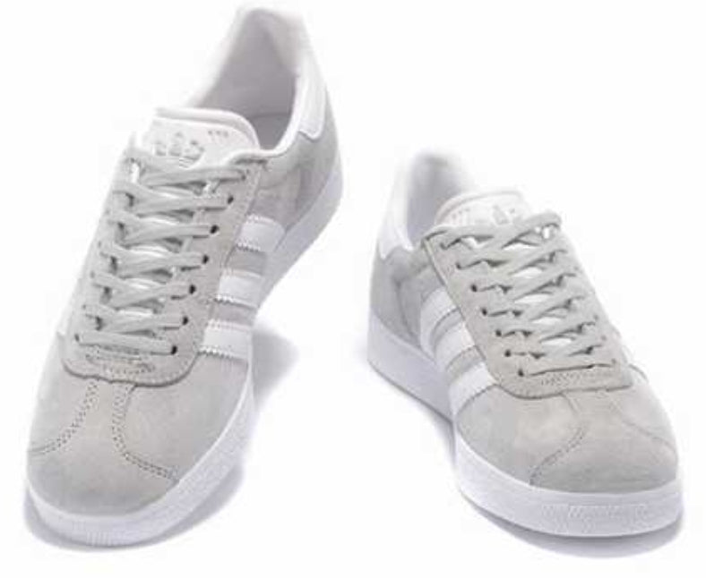 Les baskets Adidas Gazelle allient un style emblématique à une performance exceptionnelle.
design audacieux élégant pas cher. Le moins cher.