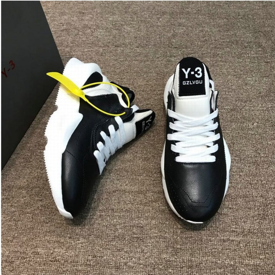 Les baskets Adidas Y-3 combinent un style avant-gardiste à une performance haut de gamme.
 design innovant, pas cher. Le moins cher.