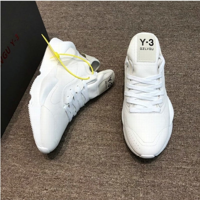 Les baskets Adidas Y-3 combinent un style avant-gardiste à une performance haut de gamme.
leur design innovant, pas cher. Le moins cher.