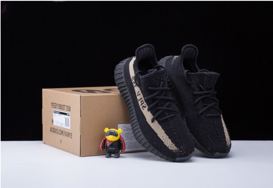 Les baskets Adidas Yeezy 350 sont une fusion parfaite de style emblématique et de confort exceptionnel.
design distinctif pas cher. Le moins cher.