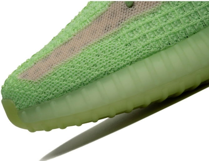 Les baskets Adidas Yeezy 350 sont une fusion parfaite de style emblématique et de confort exceptionnel.
 design distinctif pas cher. Le moins cher.