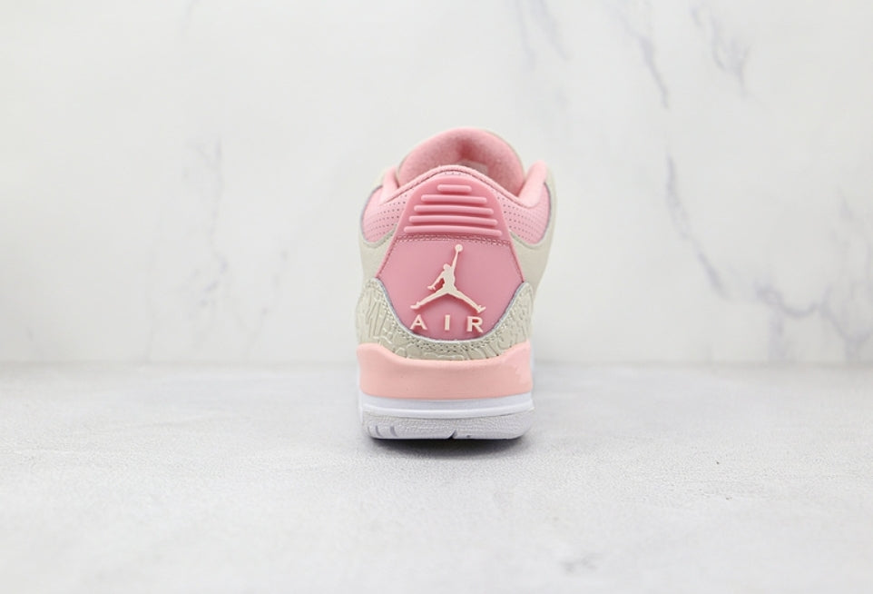 Les baskets Air Jordan 3 offrent un style légendaire et une performance exceptionnelle.
leur design emblématique.pas cher.le moins cher.