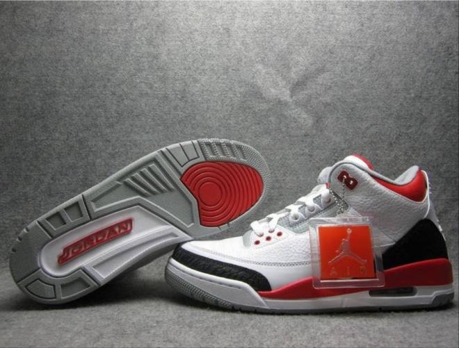 Les baskets Air Jordan 3 offrent un style légendaire et une performance exceptionnelle.
leur design emblématique.pas cher.le moins cher.