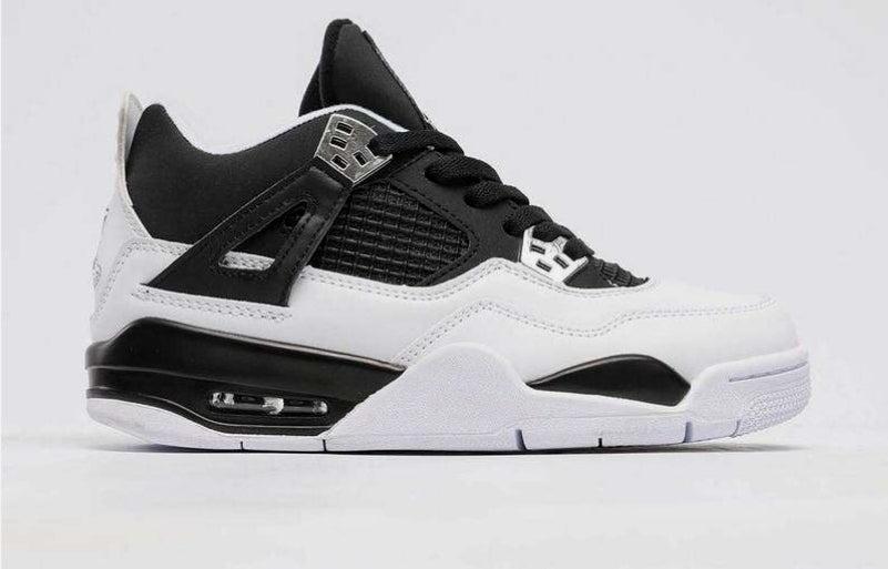 Les baskets Air Jordan 4 offrent un style iconique et une performance remarquable.
leur design distinctif pas cher. le moin cher.