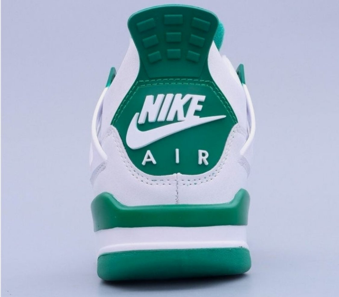 Les baskets Air Jordan 4 offrent un style iconique et une performance remarquable.
leur design distinctif pas cher. le moin cher.