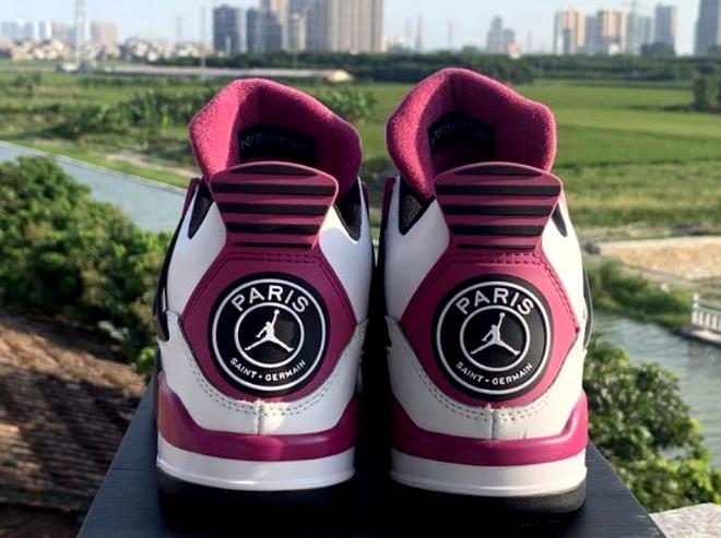 Les baskets Air Jordan 4 offrent un style iconique et une performance remarquable.
leur design distinctif pas cher. le moin cher.