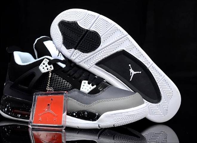 Baskets Air Jordan 4 Fear