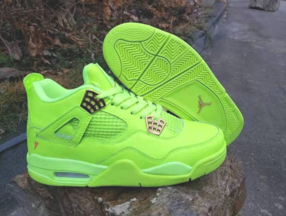 Les baskets Air Jordan 4 offrent un style iconique et une performance remarquable.
leur design distinctif pas cher. le moin cher.