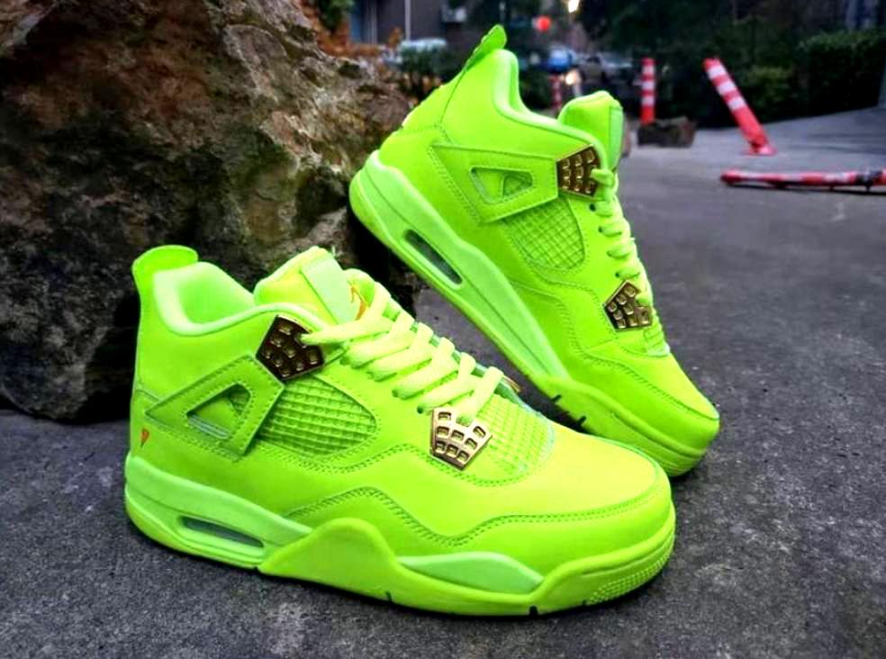 Les baskets Air Jordan 4 offrent un style iconique et une performance remarquable.
leur design distinctif pas cher. le moin cher.