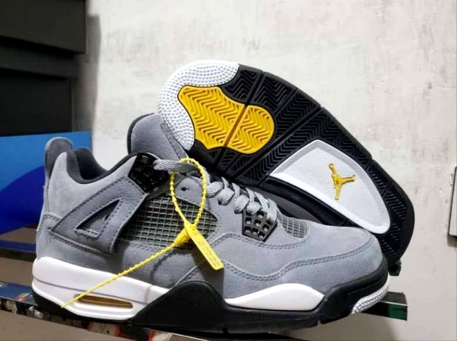 Les baskets Air Jordan 4 offrent un style légendaire et une performance exceptionnelle et unique.pas cher. le moins cher