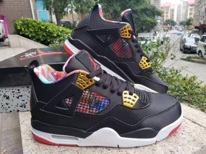 Les baskets Air Jordan 4 offrent un style iconique et une performance remarquable.
leur design distinctif pas cher. le moin cher.