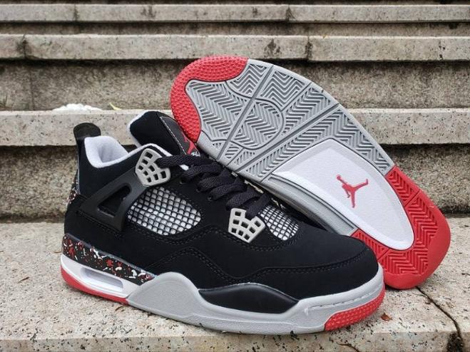 Les baskets Air Jordan 4 offrent un style légendaire et une performance exceptionnelle et unique.pas cher. le moins cher