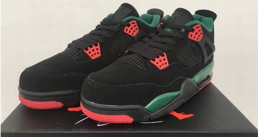 Les baskets Air Jordan 4 offrent un style légendaire et une performance exceptionnelle et unique.pas cher. le moins cher